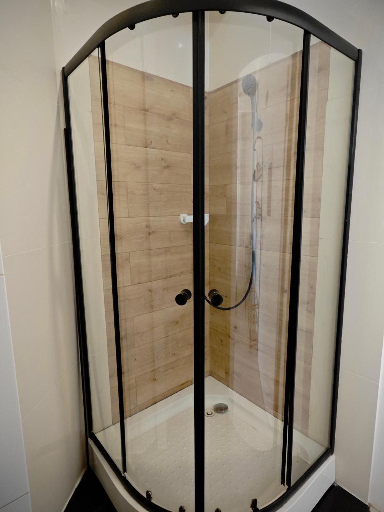 Apartamenty Wilcza - City Center Warschau Kamer foto